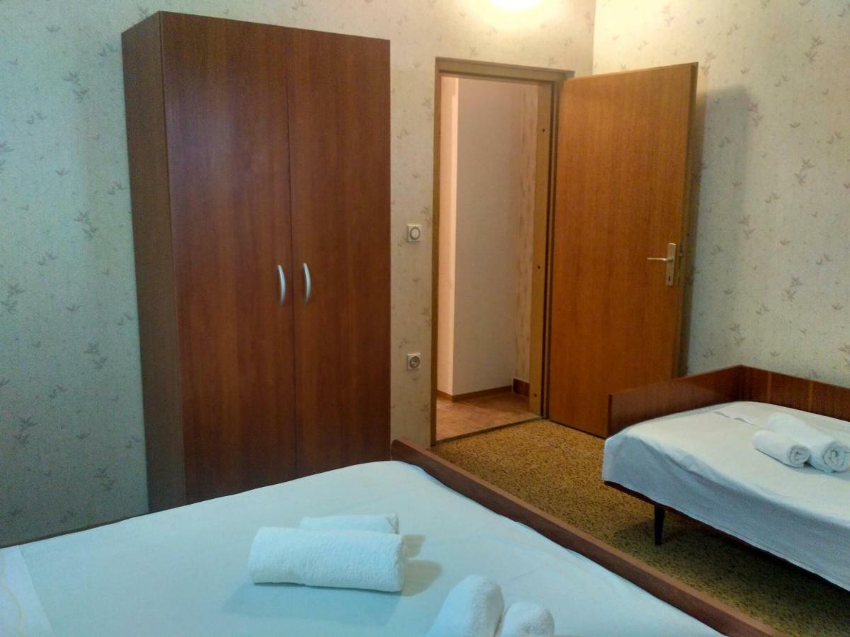 Apartmani Tonica Sukosan Exterior photo