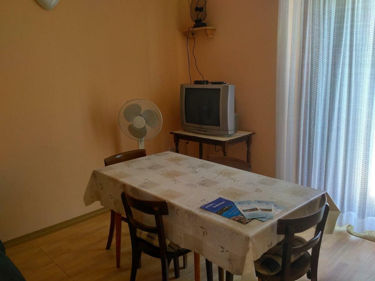 Apartmani Tonica Sukosan Exterior photo